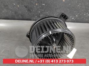 Kia Sorento Heizung Belüftungsmotor O671617 foto 2