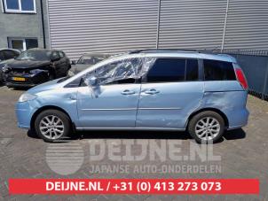 Gebruikte Driehoeks Ruit links-achter Mazda 5 (CR19) 2.0i 16V Prijs € 35,00 Margeregeling aangeboden door V.Deijne Jap.Auto-onderdelen BV