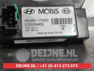 Kia Sorento Lenkwinkelsensor O671620 foto 3