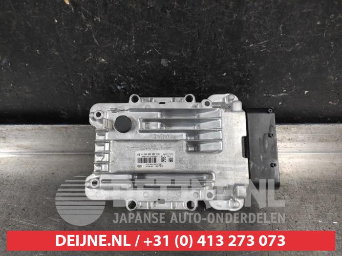 Kia Sorento Automatic gearbox computer O671624