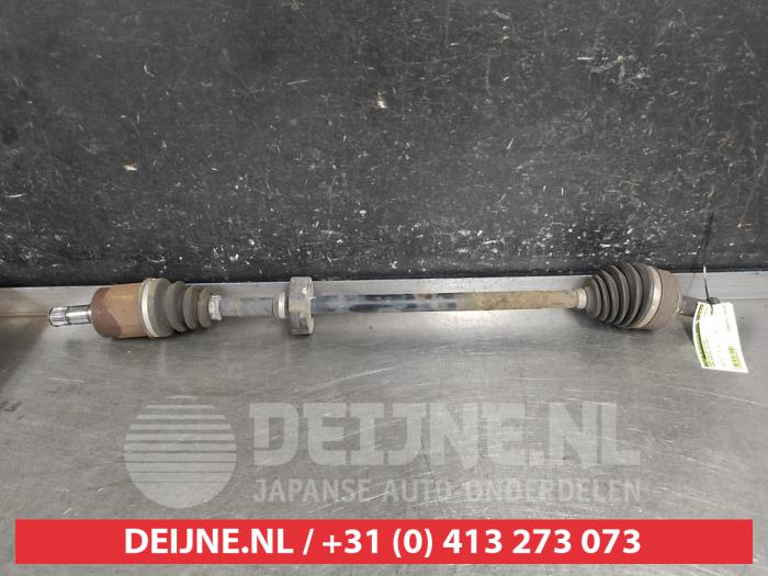Gebruikte Steekas rechts-voor Honda Jazz (GD/GE2/GE3) 1.2 i-DSi Prijs € 50,00 Margeregeling aangeboden door V.Deijne Jap.Auto-onderdelen BV