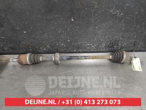 Gebruikte Homokineetas rechts-voor Honda Jazz (GD/GE2/GE3) 1.2 i-DSi Prijs € 50,00 Margeregeling aangeboden door V.Deijne Jap.Auto-onderdelen BV