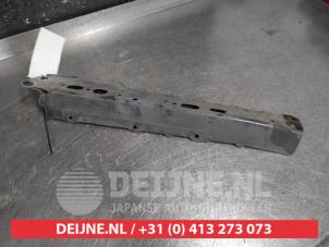 Toyota Auris Unterrahmen O671828 foto 2
