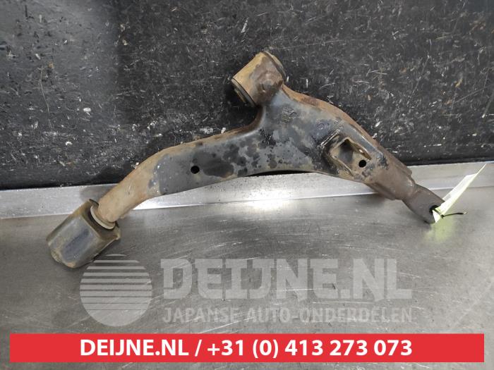 Hyundai Atos Draagarm onder rechts-voor O671907