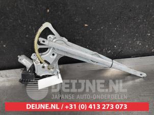 Toyota Verso Window mechanism 4-door, front left O672002 photo 2
