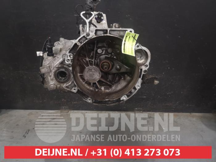 Kia Carens Gearbox O672038