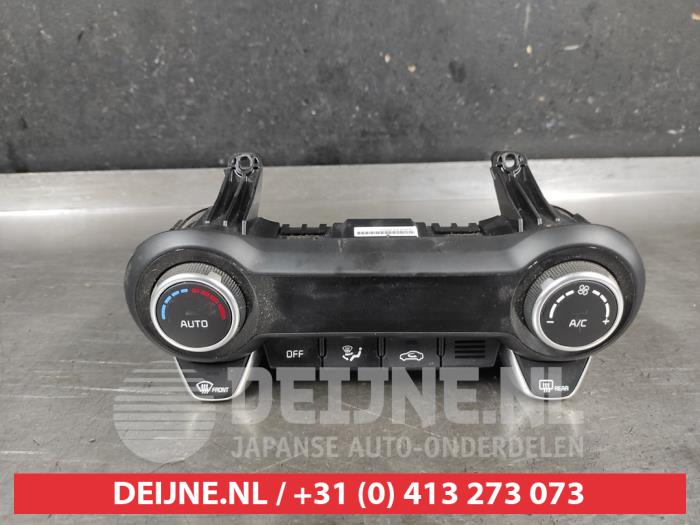 Kia Rio Heater control panel O671992