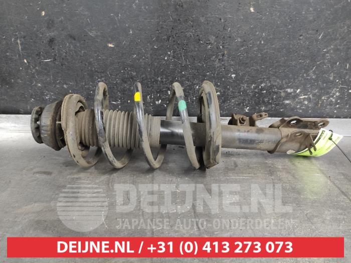 Hyundai I20 Front shock absorber rod, right O672072