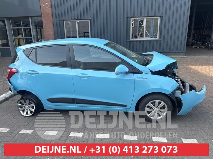 Hyundai I10 Rear door window 4-door door, rear right O672145