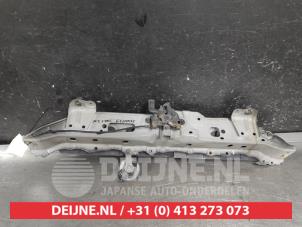 Toyota Yaris Schlossträger vorne O672203 foto 2