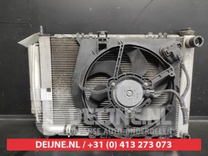 Nissan Note Radiator O672252 photo 2
