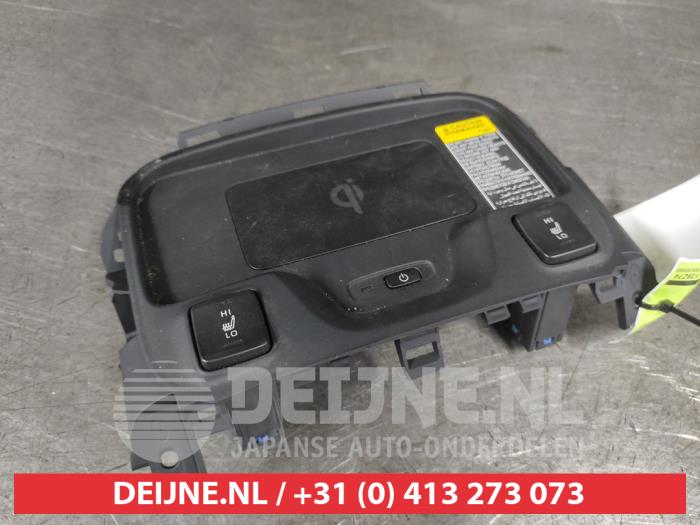 Toyota Corolla Draadloze oplader O672329