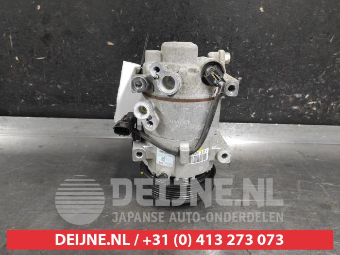 Hyundai I30 Aircopomp O672394