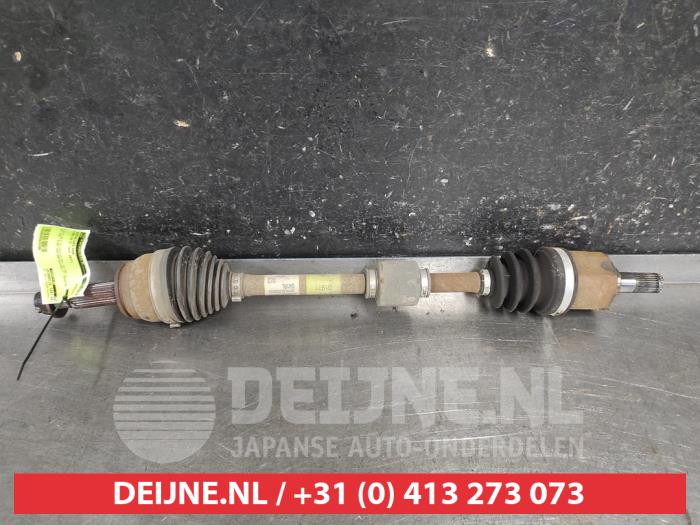 Hyundai I30 Aandrijfas links-voor O672396