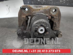 Honda CR-V Rear brake calliper, right O672404 photo 2