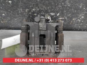 Honda CR-V Rear brake calliper, right O672404 photo 3