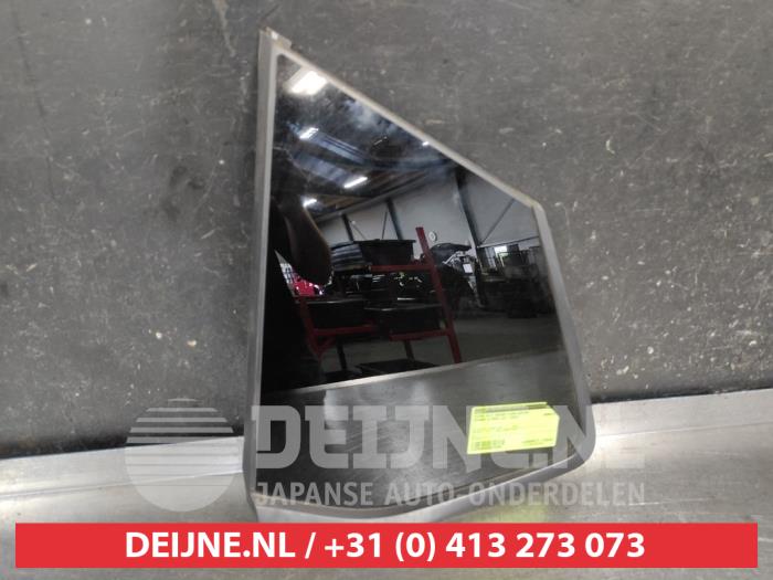 Nissan X-Trail Extra Ruit 4Deurs links-achter O672504