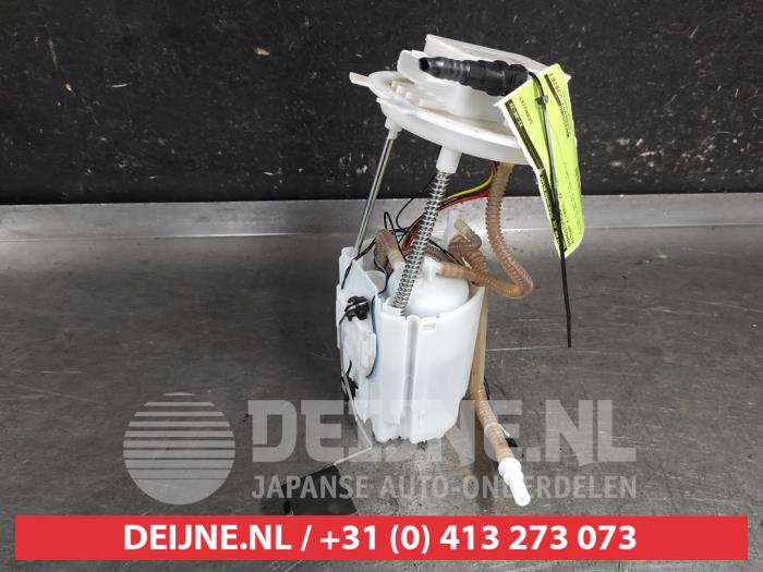 Gebruikte Tank element Pomp Nissan X-Trail (T33) 1.5 VC-T e-POWER e-4ORCE 12V Prijs € 150,00 Margeregeling aangeboden door V.Deijne Jap.Auto-onderdelen BV