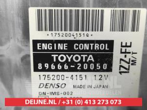 Toyota Celica Steuergerät Motormanagement O672522 foto 2