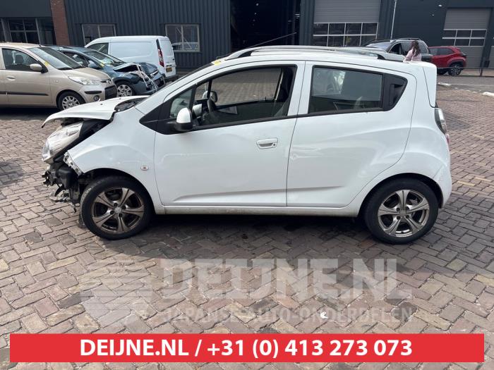 Chevrolet Spark Driehoeks Ruit links-voor O672556