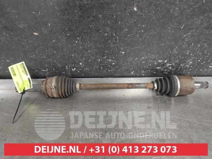 Kia Rio Front drive shaft, left O672589