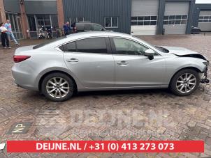 Gebruikte Ruit Driehoek rechts-achter Mazda 6 (GJ/GH/GL) 2.2 SkyActiv-D 150 16V Prijs € 35,00 Margeregeling aangeboden door V.Deijne Jap.Auto-onderdelen BV