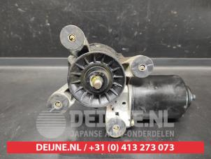 Toyota Starlet Ruitenwissermotor voor O672851 foto 2