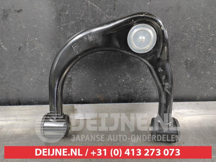 Toyota Landcruiser Draagarm boven rechts-voor O672943