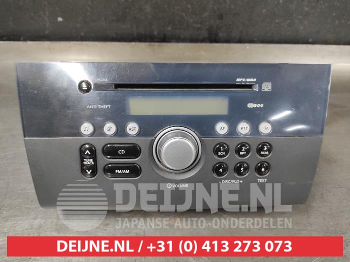 Suzuki Swift Radio O672994