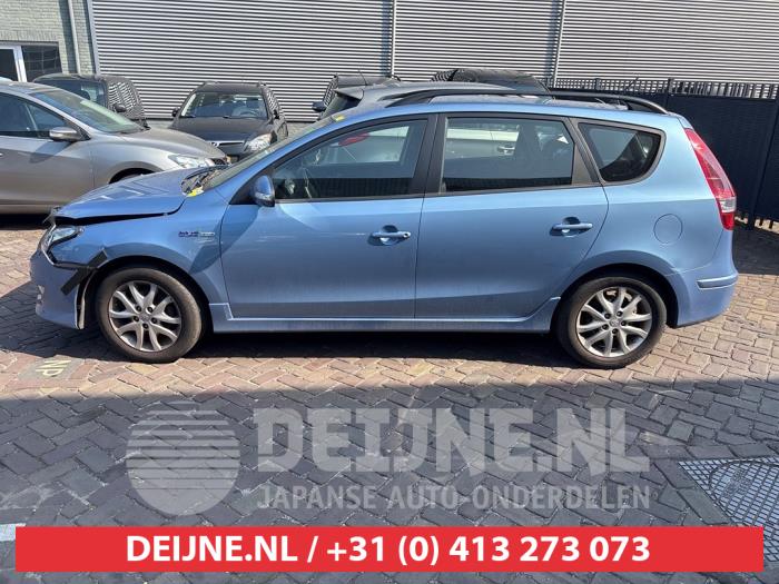 Hyundai I30 Türscheibe 4-türig links hinten O673143