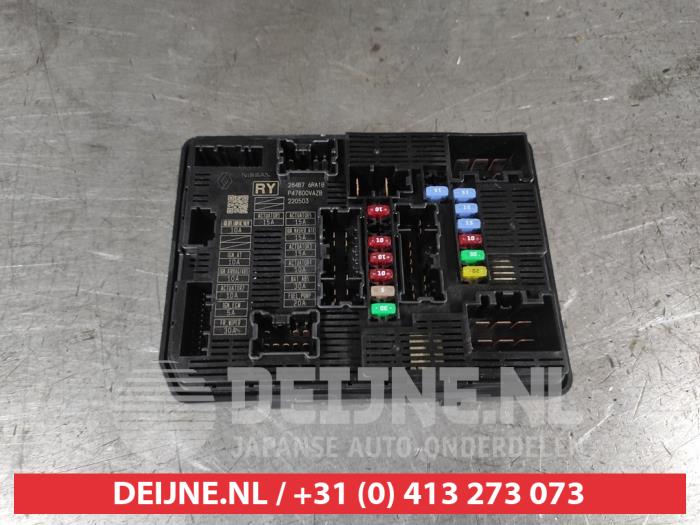 Nissan Qashqai Sicherungskasten O673185