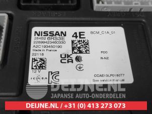 Nissan Qashqai Steuergerät Body Control O673215 foto 2