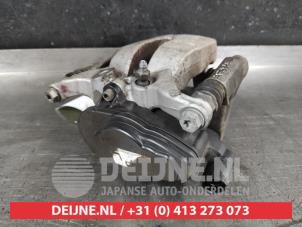 Nissan Qashqai Bremszange links hinten O673232 foto 3