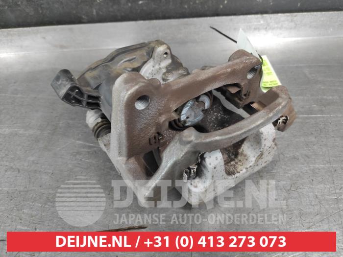 Nissan Qashqai Rear brake calliper, right O673233