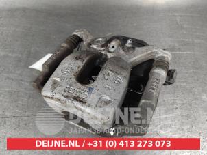 Nissan Qashqai Bremszange rechts hinten O673233 foto 2