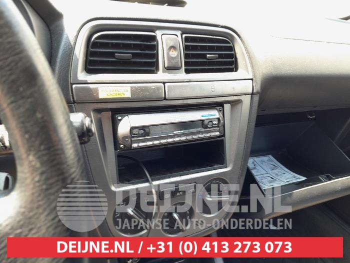 Subaru Impreza Heizung Bedienpaneel O673270