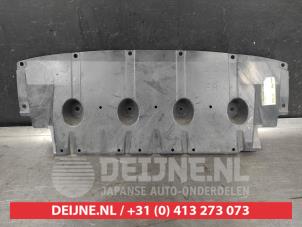 Gebruikte Bumper onderplaat Nissan Qashqai (J12) 1.5 VC-T e-Power 16V Prijs € 100,00 Margeregeling aangeboden door V.Deijne Jap.Auto-onderdelen BV