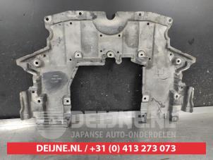 Nissan Qashqai Motor Schutzblech O673304 foto 2