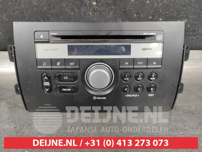Suzuki SX-4 Radio O673347