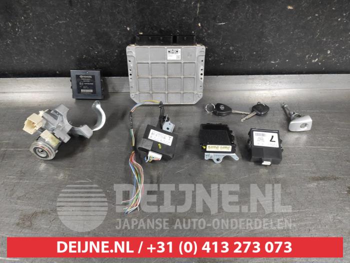Toyota Verso Steuergerät Motormanagement O673366