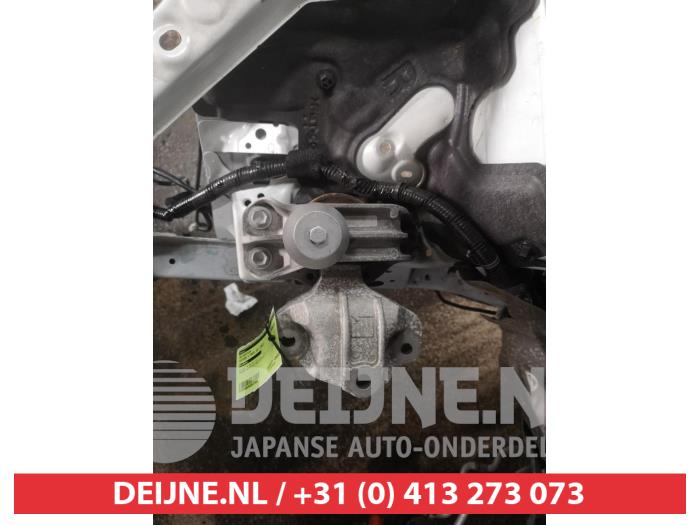 Motorrubber Nissan X-Trail (T33), 2022 1.5 VC-T e-POWER e-4ORCE 12V, SUV, Elektrisch Benzine, 1.498cc, 157kW (213pk), 4x4, KR15DDT; BM46; MM48, 2022-09, T33B (Gebruikt)