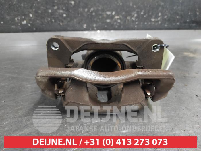 Suzuki Swift Bremszange links vorne O673446