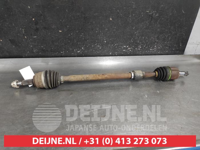 Mitsubishi Outlander Aandrijfas rechts-voor O673480