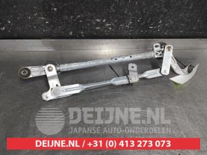 Nissan Leaf Wiper mechanism O673504 photo 2
