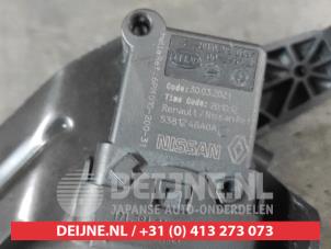 Nissan X-Trail Xenon Höhenregler O673613 foto 2