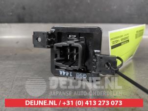 Suzuki Swift Heater resistor O673634 photo 2