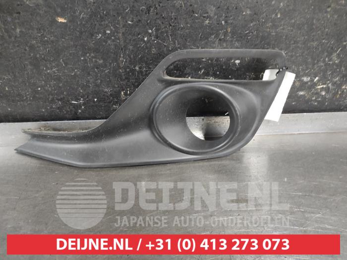 Suzuki Swift Bumper Rooster O673681