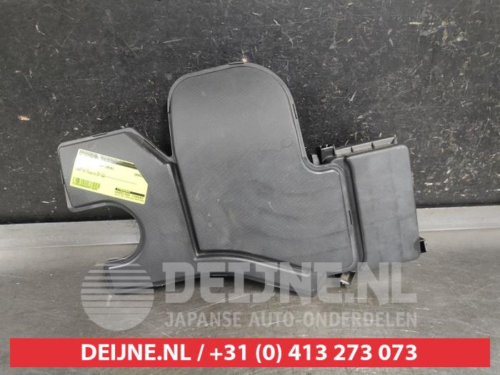 Toyota Yaris Luchtfilterhuis O673830