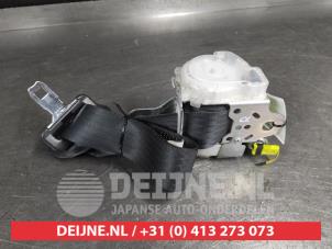 Toyota Aygo Front seatbelt, right O673851 photo 2
