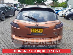 Infiniti FX Achterbumper O674088 foto 2